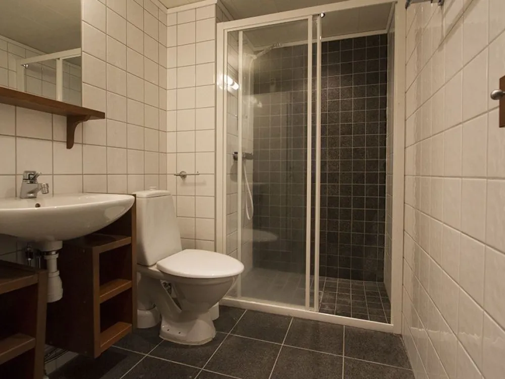 Stöten Mitt de Luxe, 4+2 bäddar M546, Mot Backen