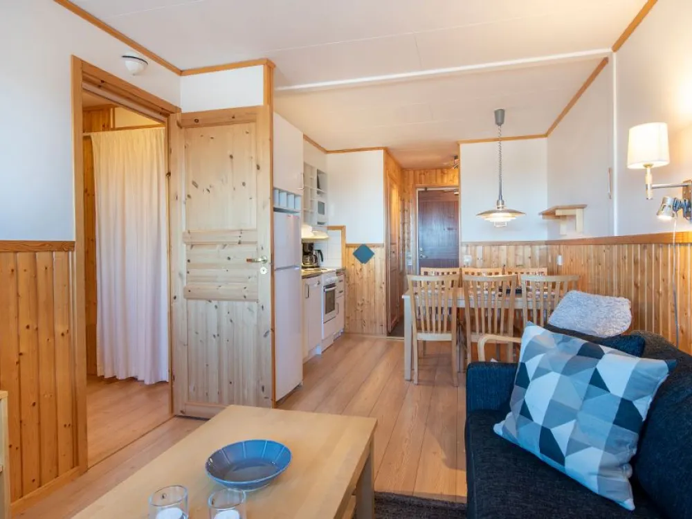 Standard balkong upp mot backen